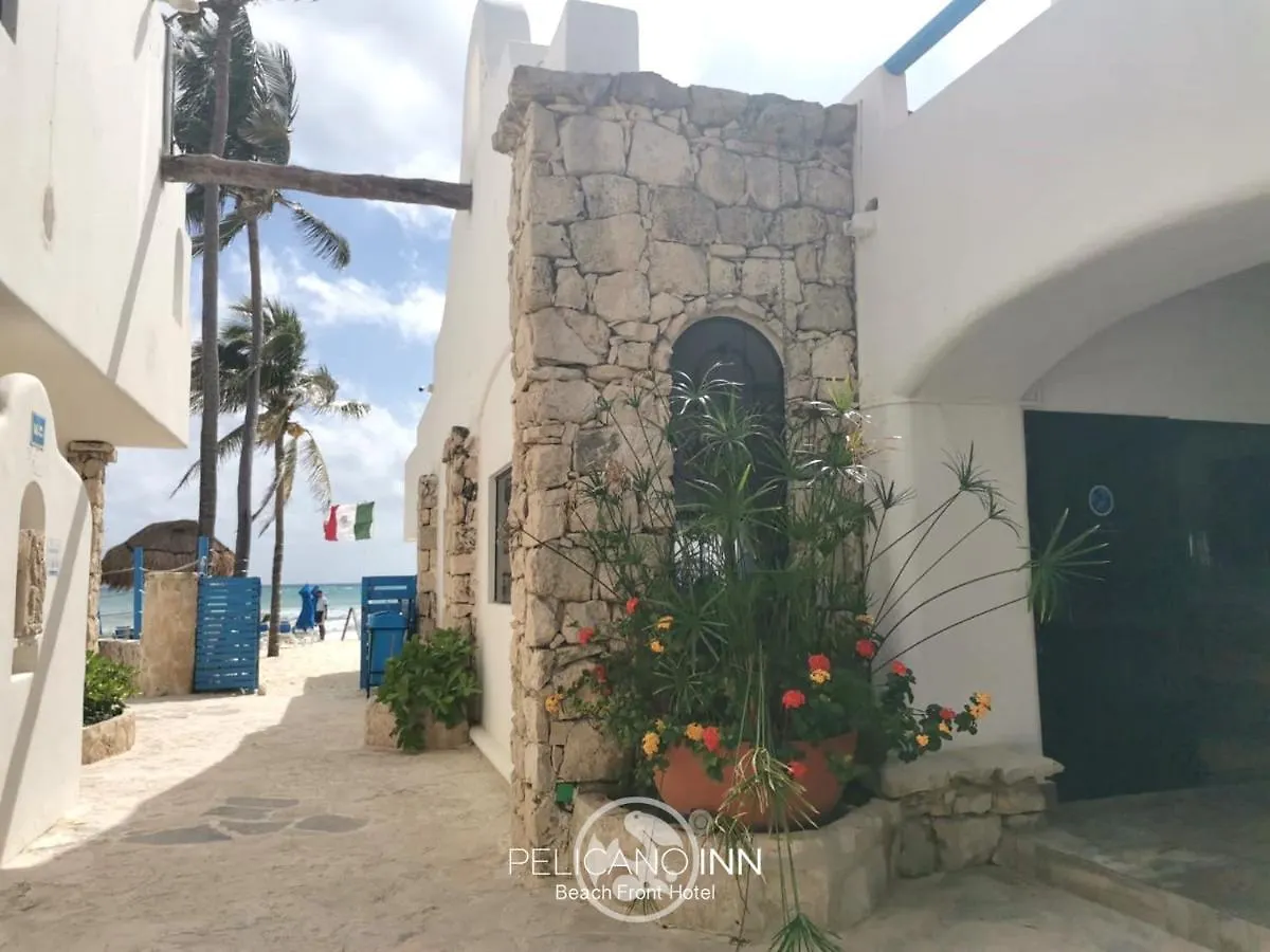 Pelicano Inn Playa Del Carmen - Beachfront Hotel