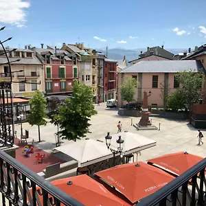 Edifici Herois Puigcerdà